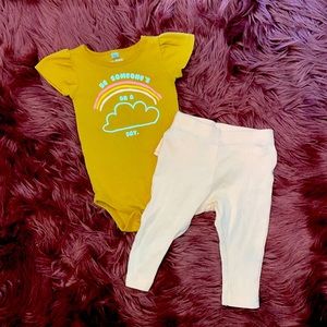 Carters okie dokie matching set 3-6months